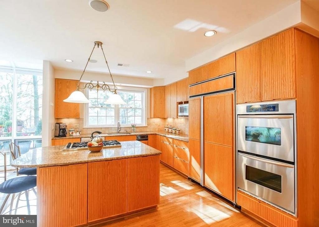 9720 Holloway Hill Court - Photo 4