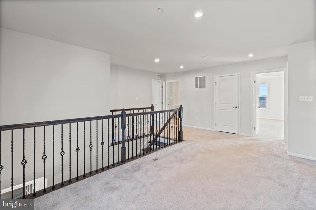 311 Sunrise Court - Photo 28