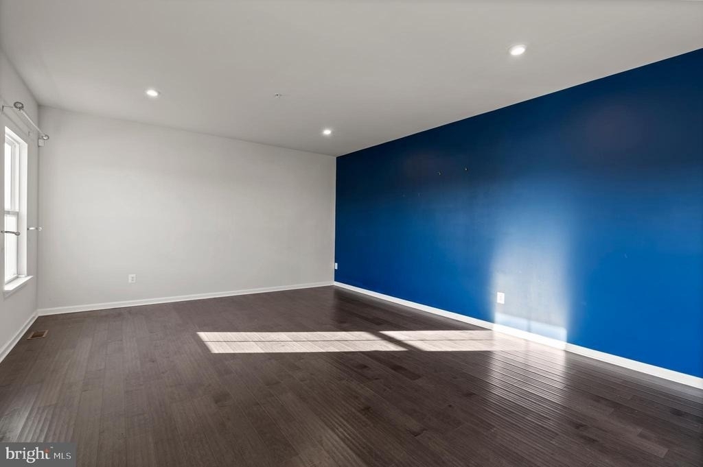 311 Sunrise Court - Photo 15