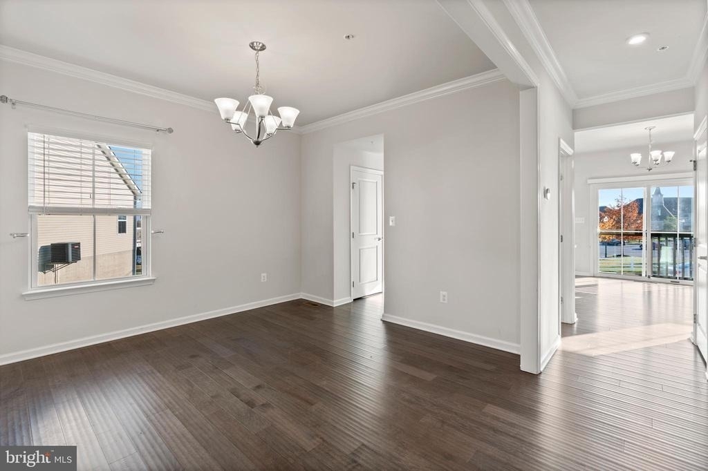 311 Sunrise Court - Photo 8