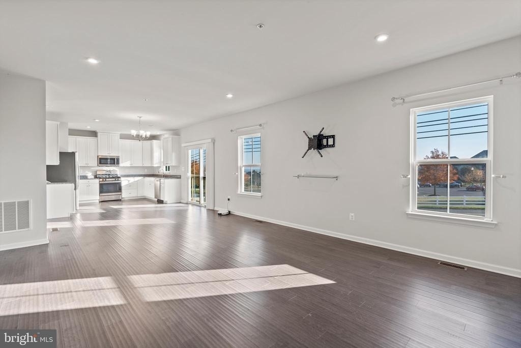311 Sunrise Court - Photo 18