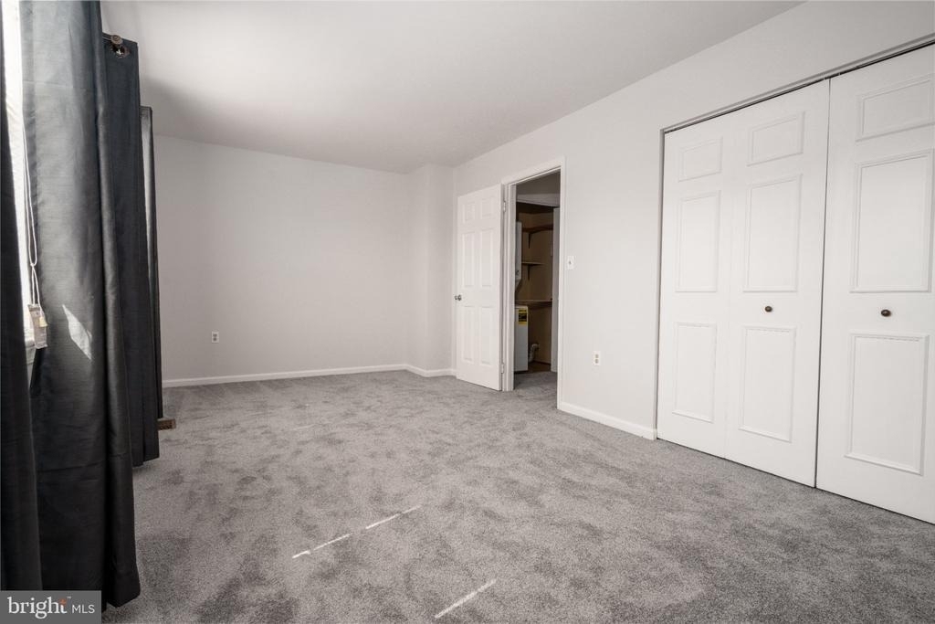 404 Terry Court - Photo 13