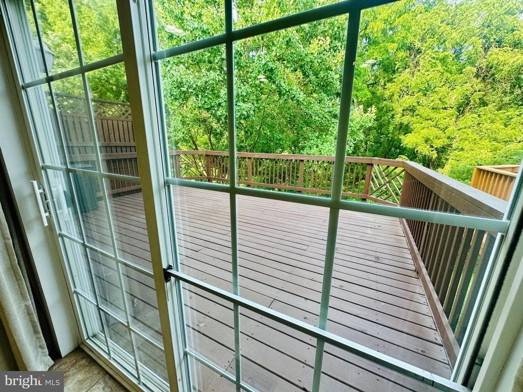 4719 Ashforth Way - Photo 11