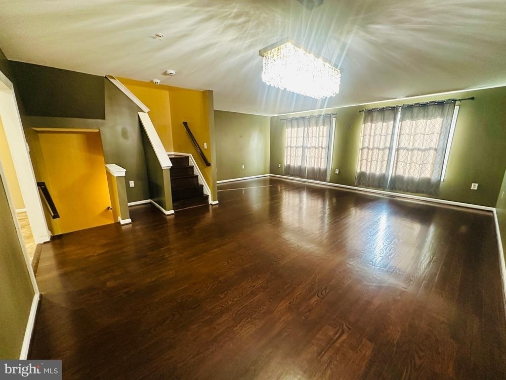 4719 Ashforth Way - Photo 8