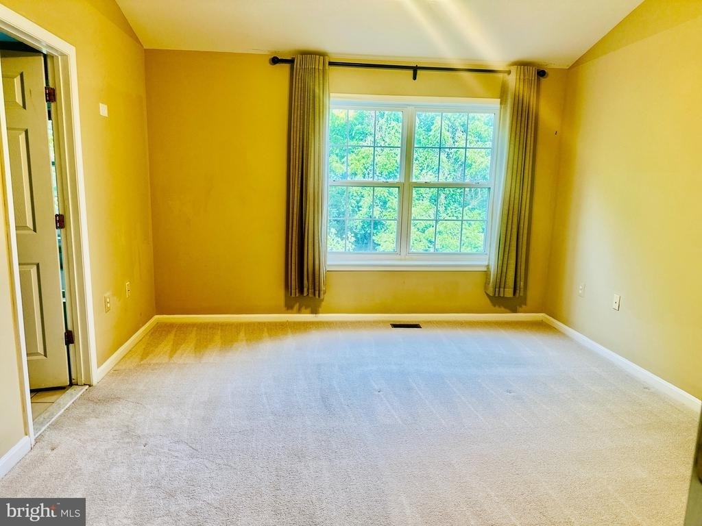4719 Ashforth Way - Photo 15