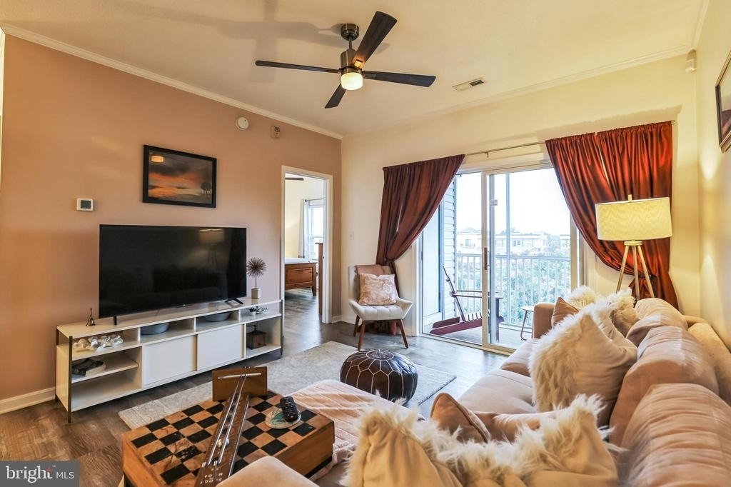17054 N Brandt Street - Photo 4