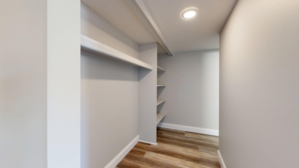 2108 Pauline Boulevard - Photo 10