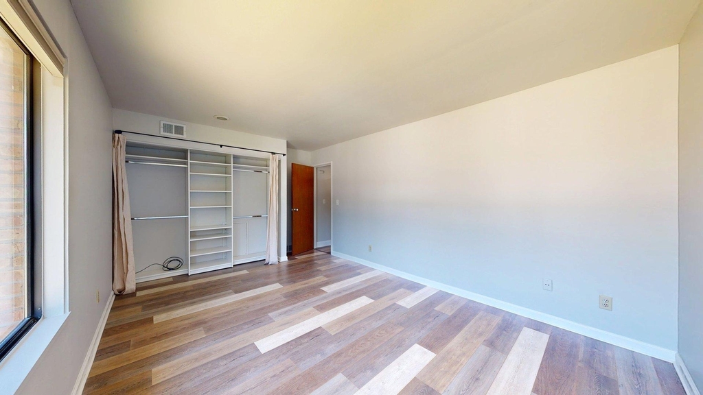 2108 Pauline Boulevard - Photo 16