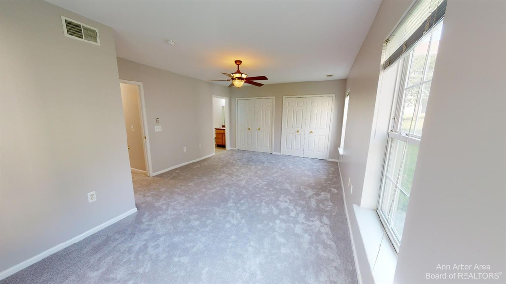 2666 S Knightsbridge Circle - Photo 12