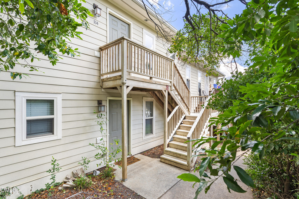 1513 E Franklin Street - Photo 15