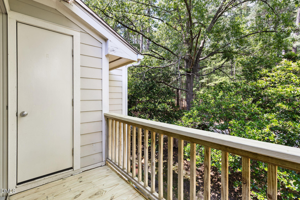 1513 E Franklin Street - Photo 1