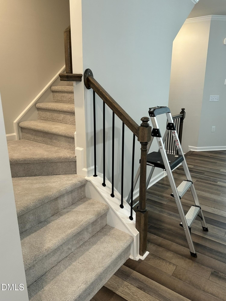 608 Gimari Drive - Photo 32