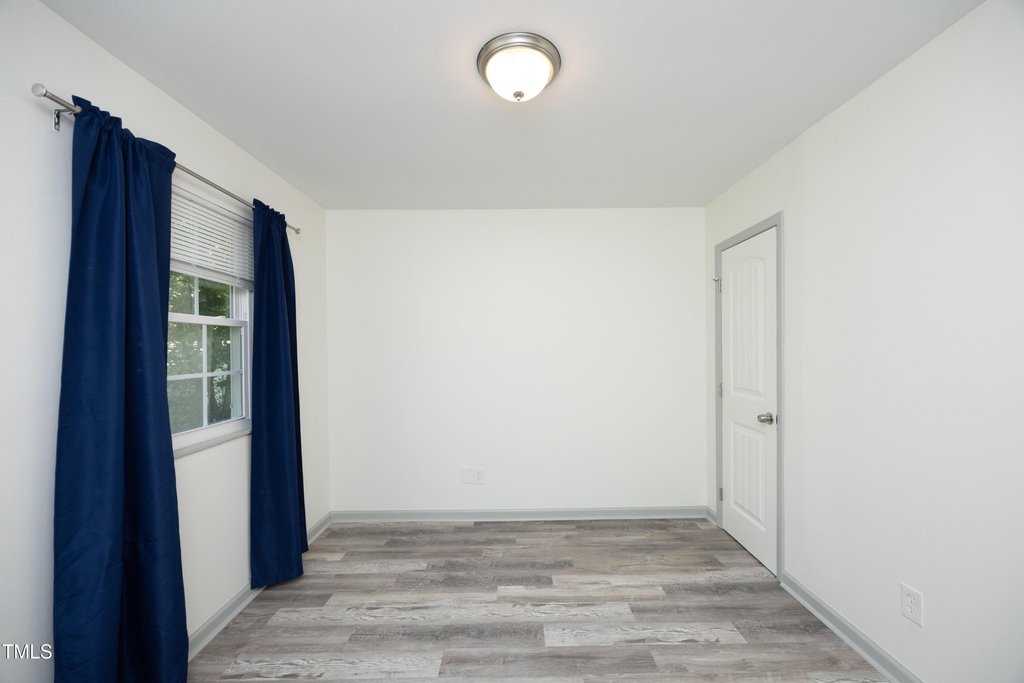 3017 Wedgedale Avenue - Photo 25