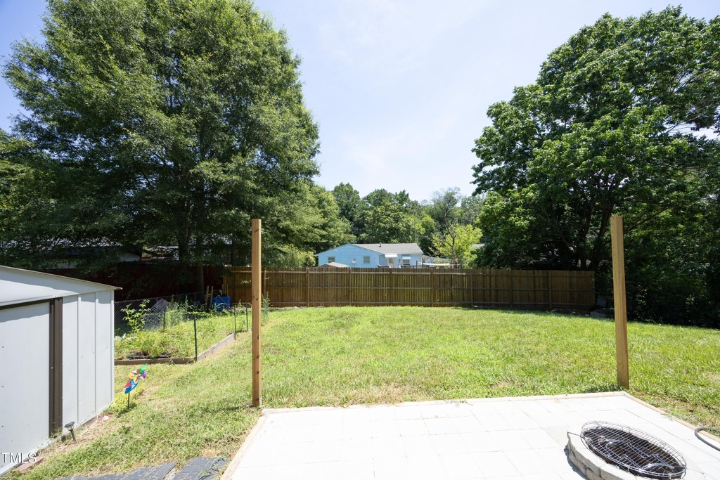 3017 Wedgedale Avenue - Photo 10
