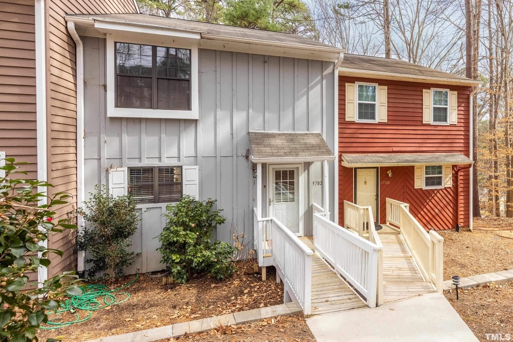5702 3 Oaks Drive - Photo 29