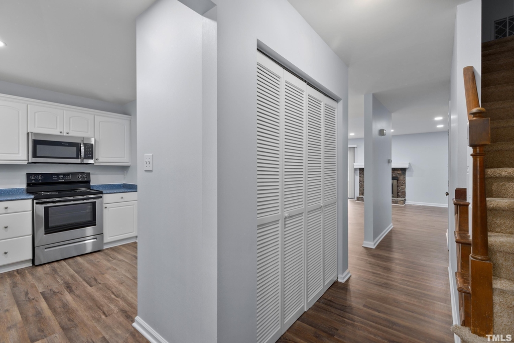 5702 3 Oaks Drive - Photo 5