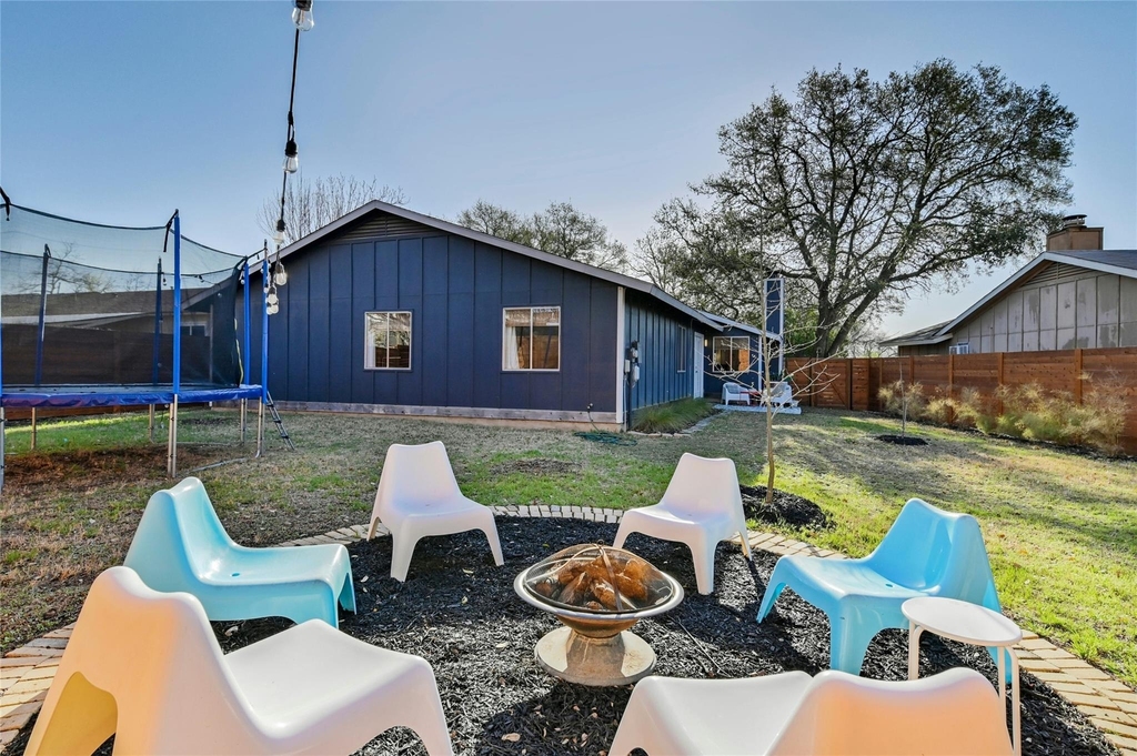 11010 Prairie Dove Cir - Photo 19