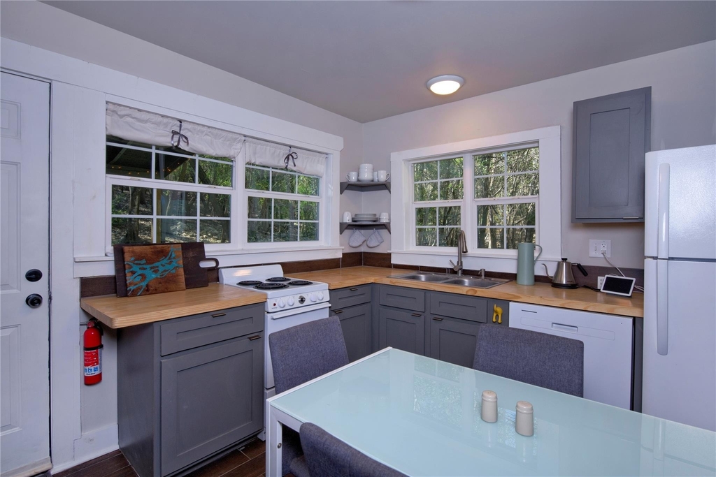 835 Old Ranch Road 12 - Photo 1