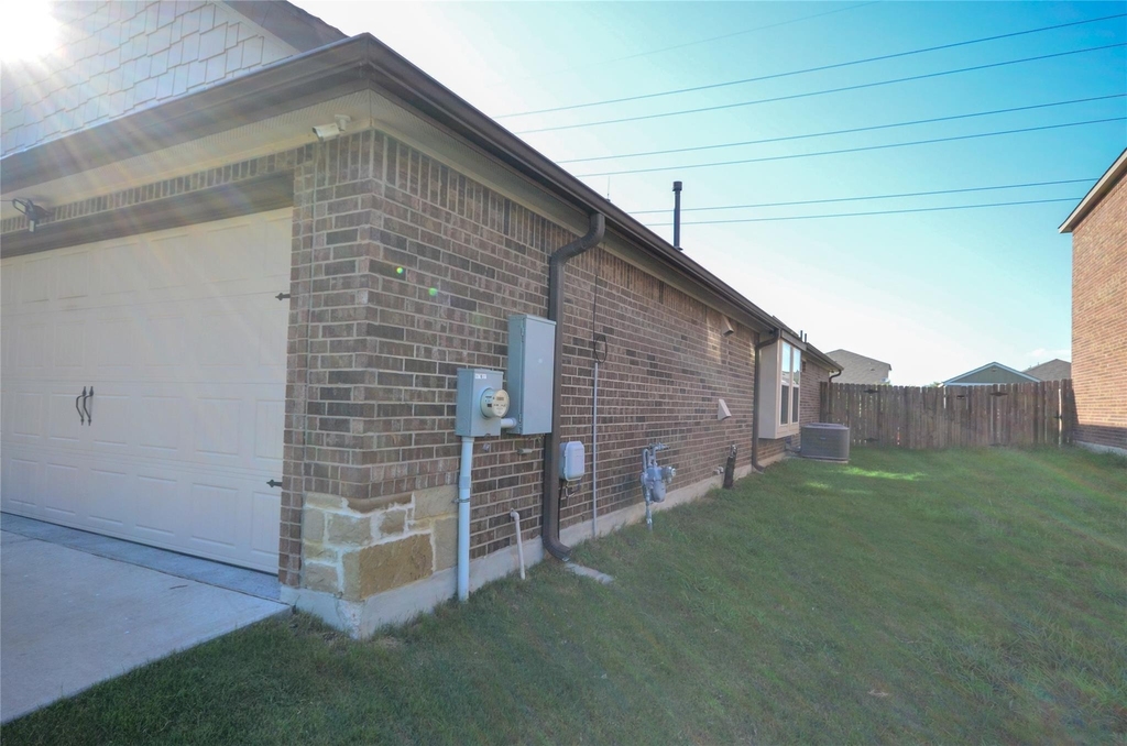 5632 Sabbia Dr - Photo 19