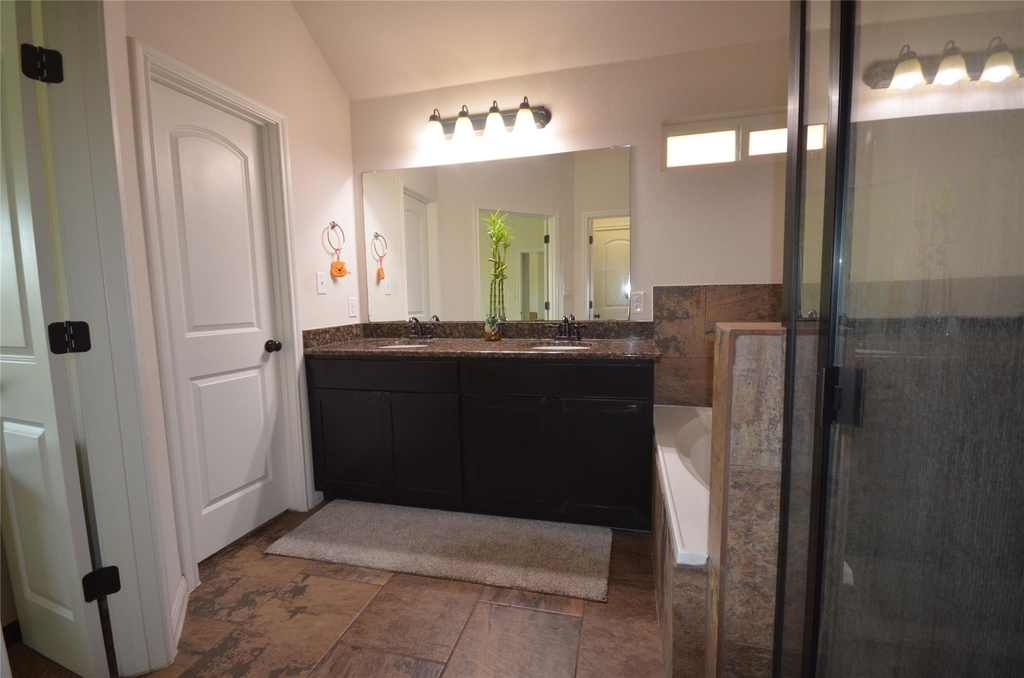 5632 Sabbia Dr - Photo 5