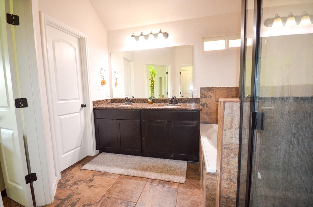 5632 Sabbia Dr - Photo 14