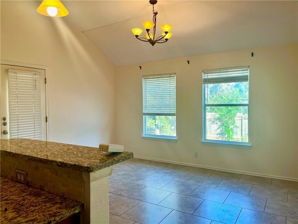 16831 Bailey Jean Dr - Photo 14