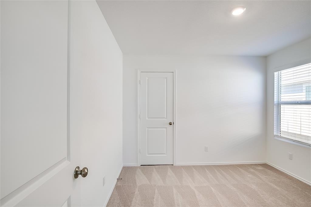 1133 Largemouth Ln - Photo 10