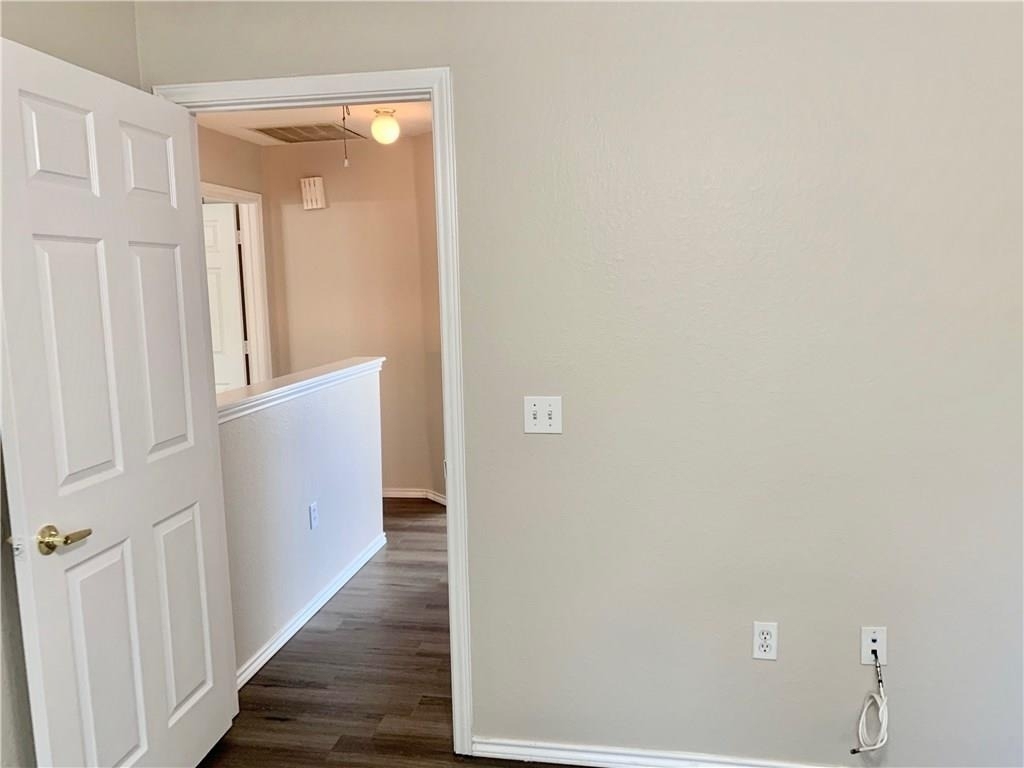 1121 Terry Dr - Photo 17