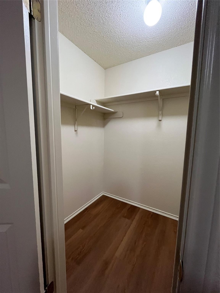 862 Latteridge Dr - Photo 15