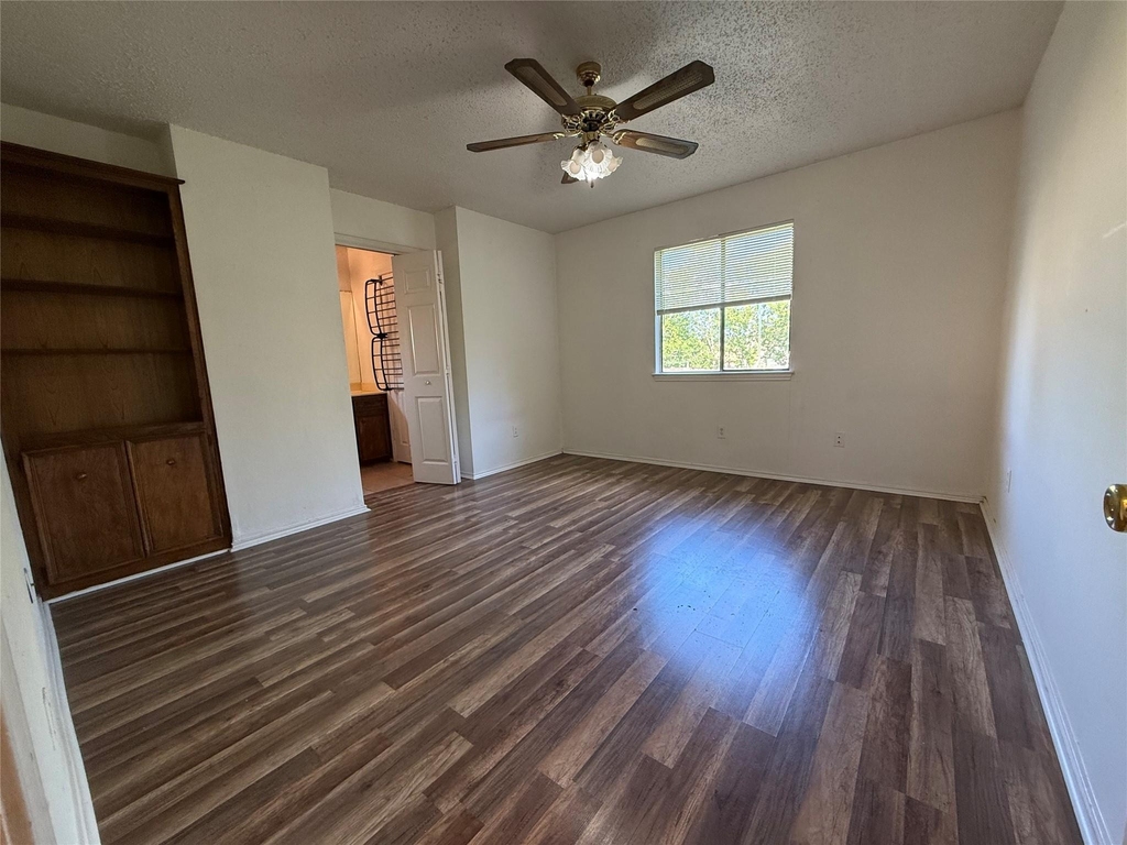 16307 Framingham Cir - Photo 11
