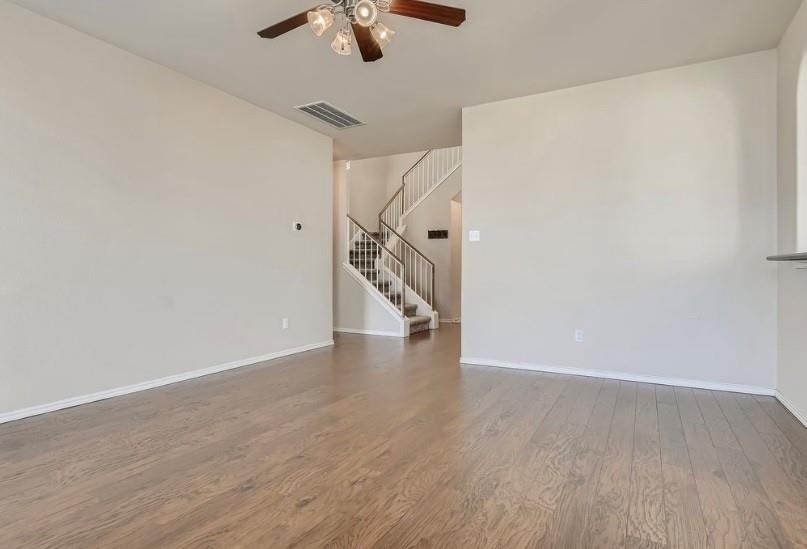 301 Comal Run - Photo 5
