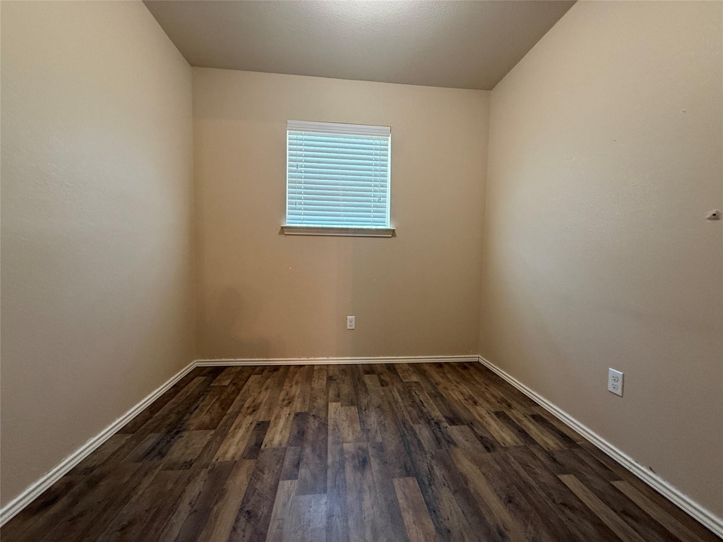 301 Comal Run - Photo 21