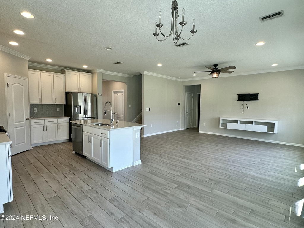 122 Codona Glen Drive - Photo 10