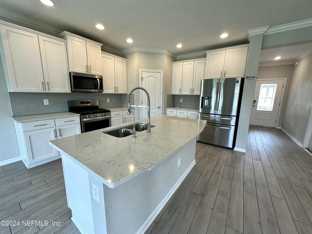 122 Codona Glen Drive - Photo 8