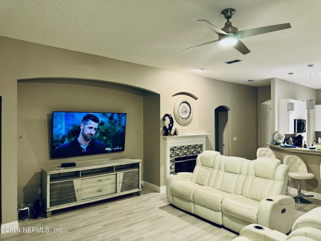 1816 Creekwood Lane - Photo 21