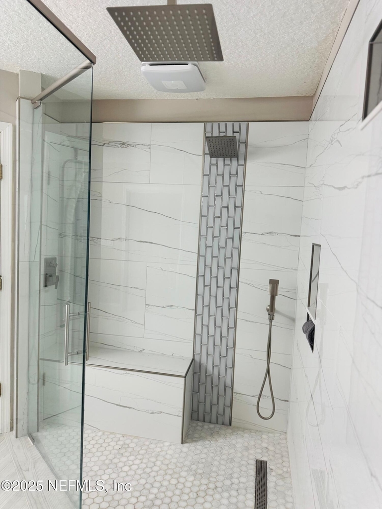 1816 Creekwood Lane - Photo 33