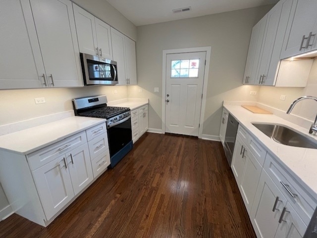 3726 N Racine Avenue - Photo 1
