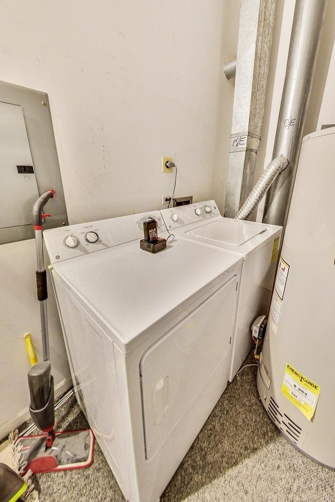 312 N May Street - Photo 20