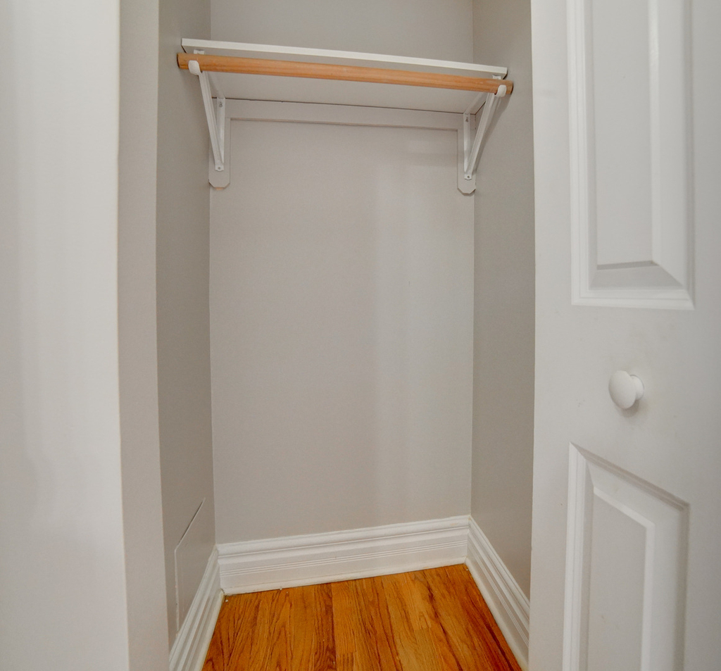 4858 S Prairie Avenue - Photo 14