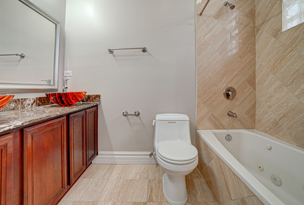 4858 S Prairie Avenue - Photo 16