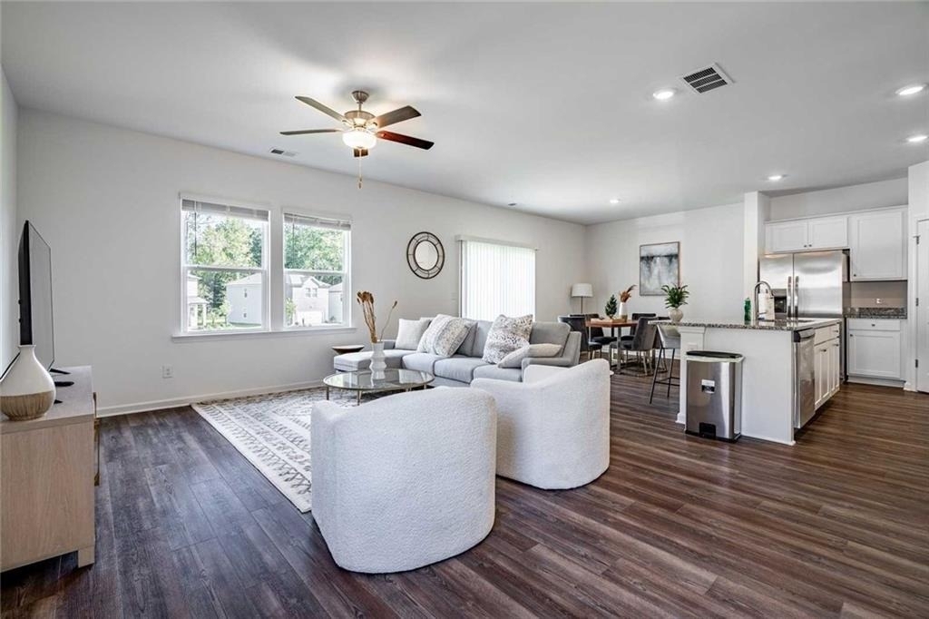 8317 Hunters Grove Road - Photo 3