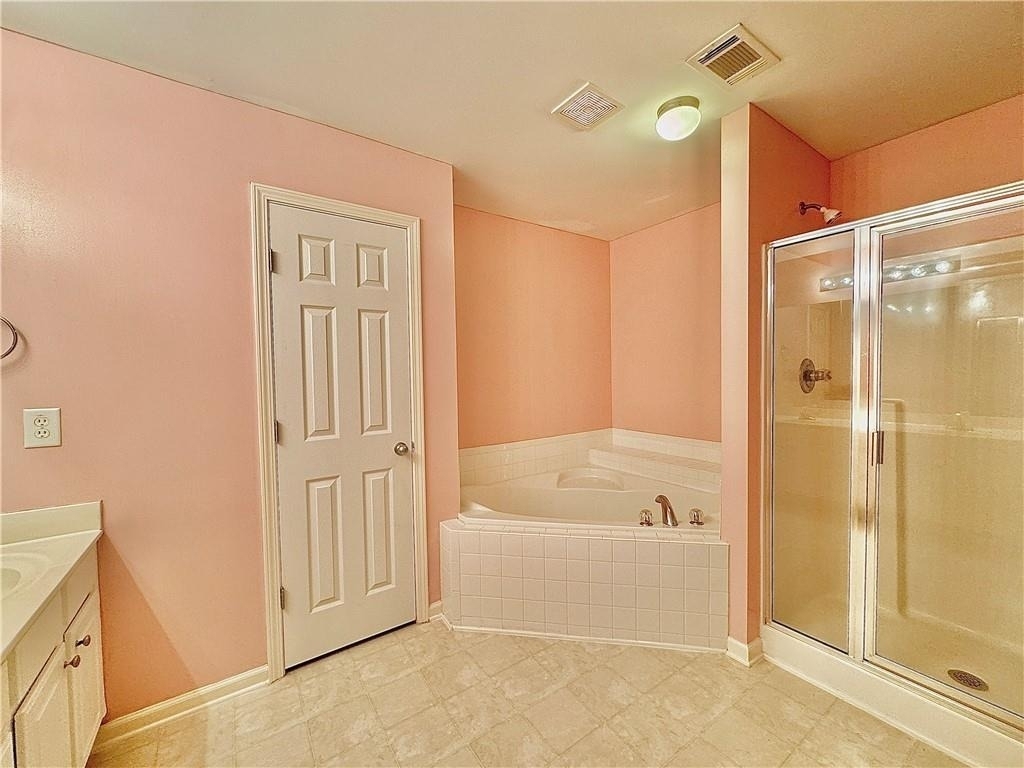 370 Creek Manor Way - Photo 13
