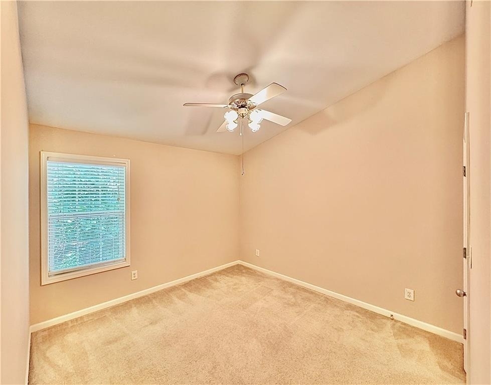 370 Creek Manor Way - Photo 9
