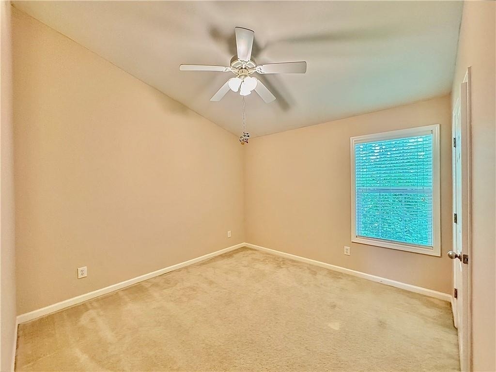 370 Creek Manor Way - Photo 10