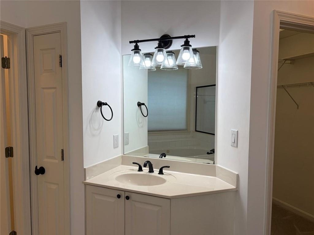 96 Highgrove Drive - Photo 10