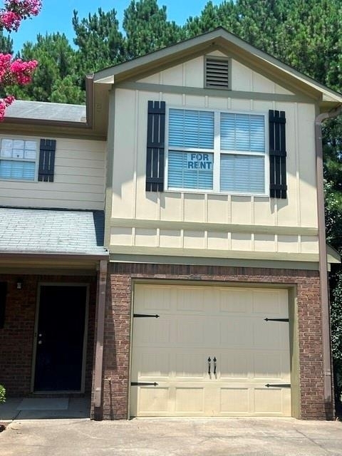 137 Avalon Drive - Photo 0