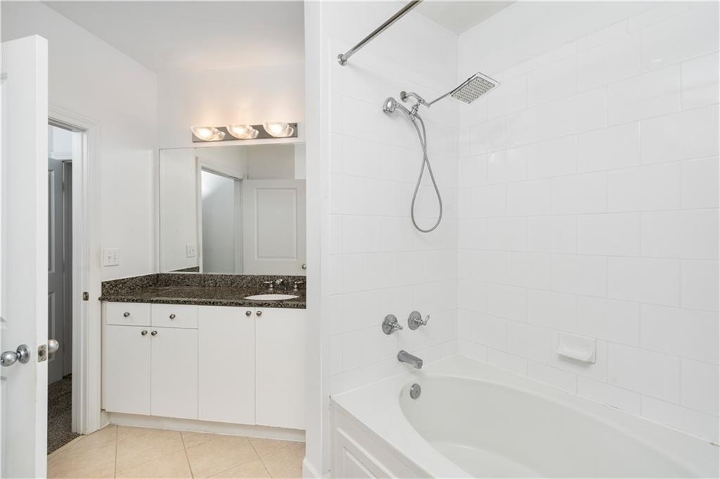 2626 Peachtree Road Nw - Photo 21