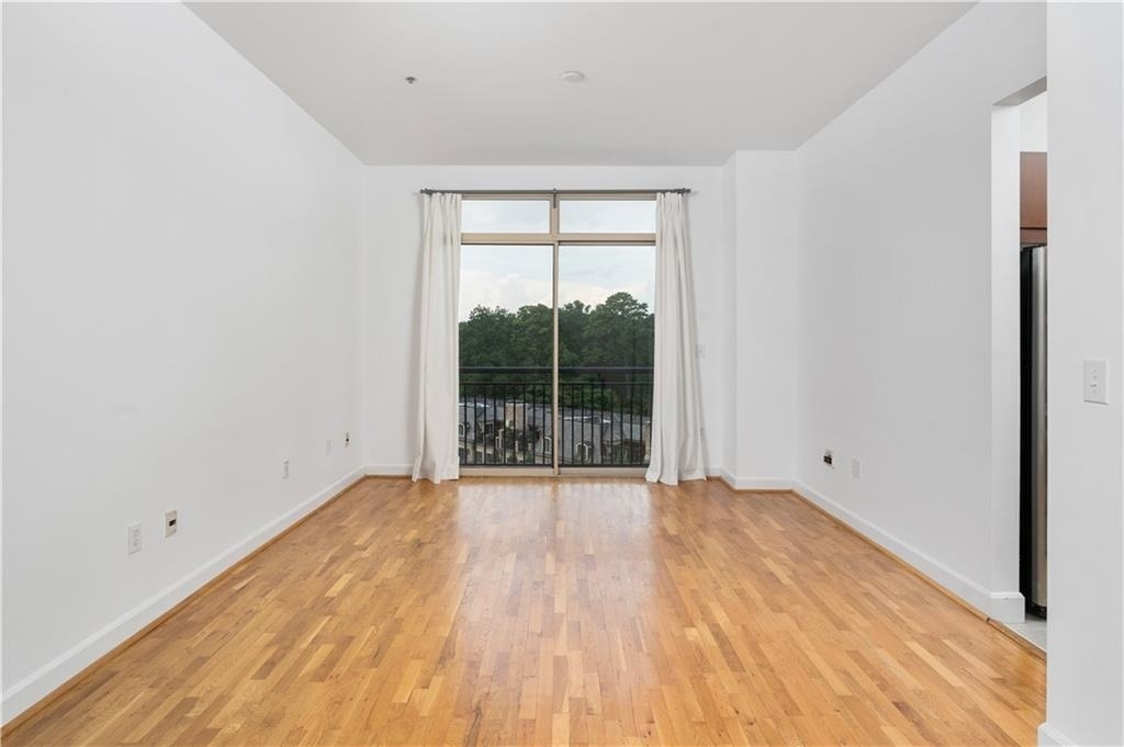 2626 Peachtree Road Nw - Photo 24