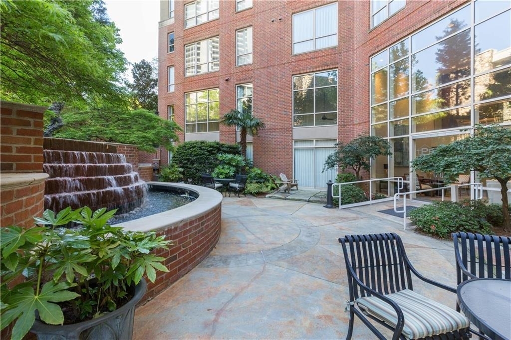 2626 Peachtree Road Nw - Photo 5