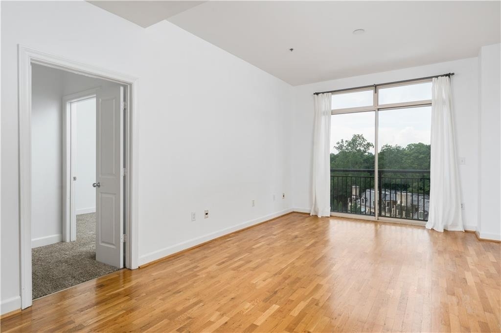 2626 Peachtree Road Nw - Photo 25